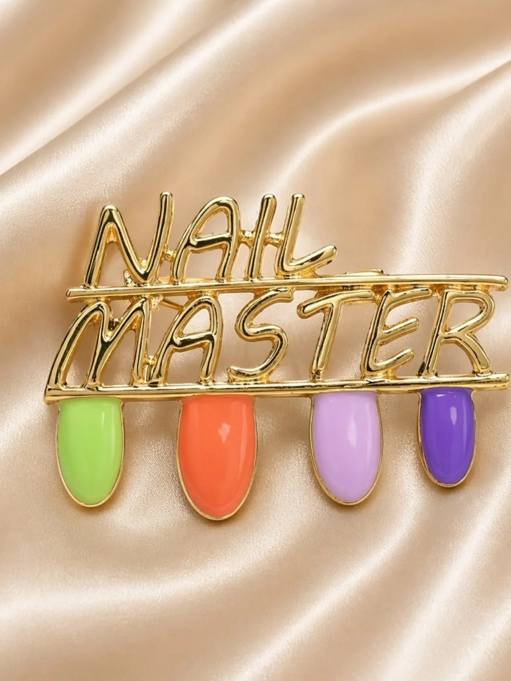 Nail Master Cute Brooch